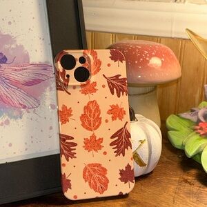 Maple Leaf Pattern Phone Case IPhone 15